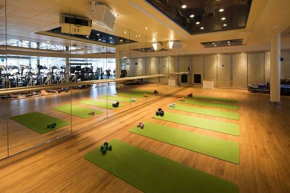 CUNARD Queen Elizabeth Mareel Spa 2.jpg